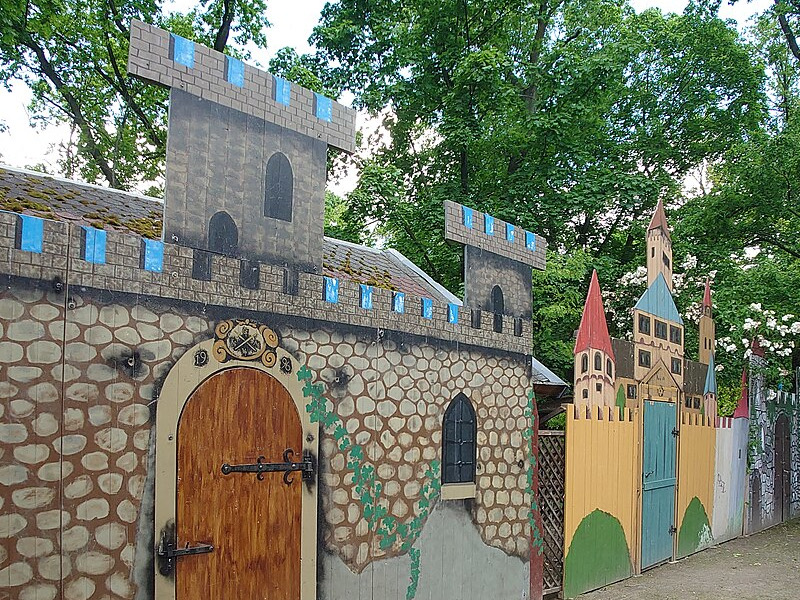 Burg Dragon &ndash; stimmungsvolle Kulissen
